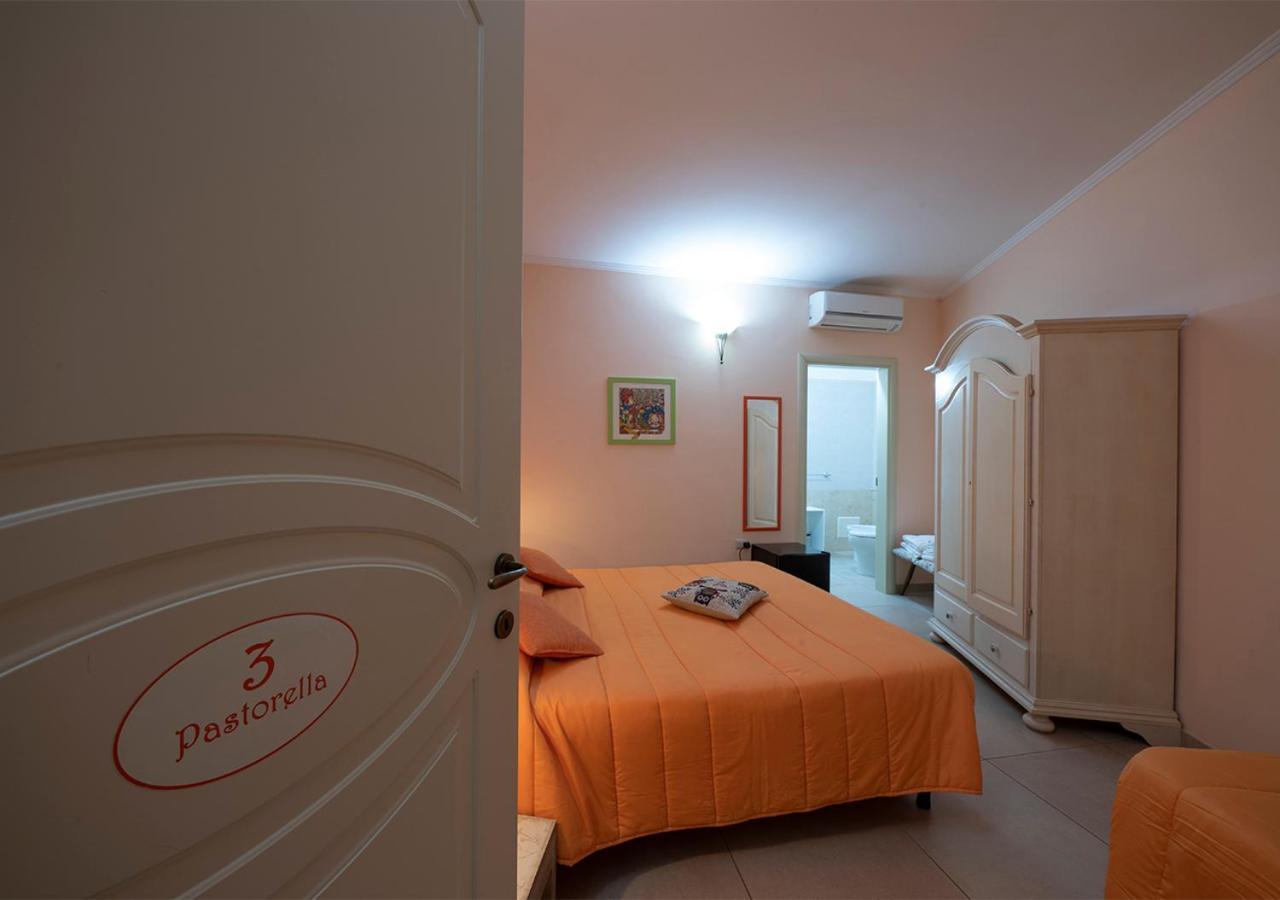 Adua Art Bed & Breakfast Castrignano del Capo Bagian luar foto